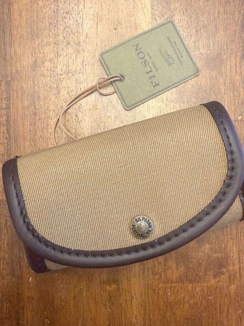 FILSON Fly Fishing Fly Wallet | NWT  | Made in USA | Discontinued